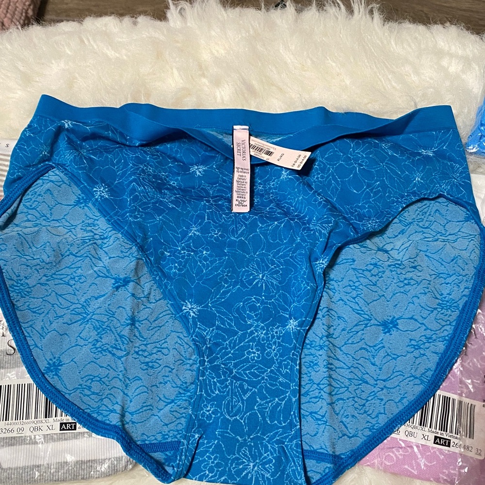 Victoria's Secret panty lot ( high-leg cut), 9 pairs - Picture 3 of 9